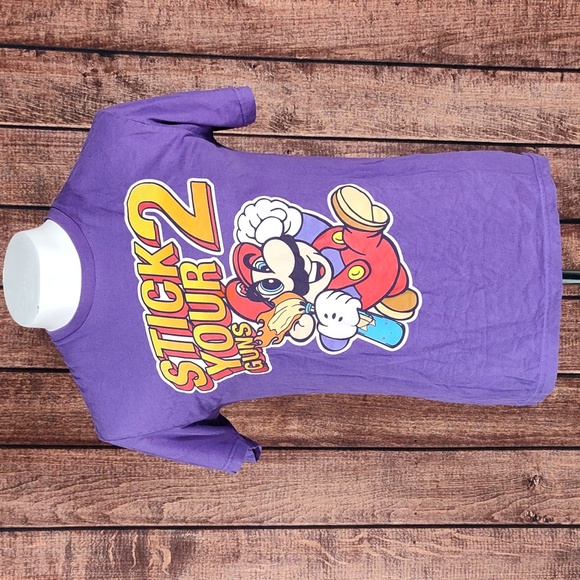 Mario Brothers Stick 2 Your Guns Purple T Shirt Excellent Condition - Picture 2 of 5